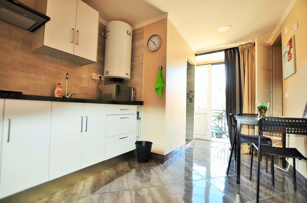 Suites & Apartments - Dp Setubal Bagian luar foto