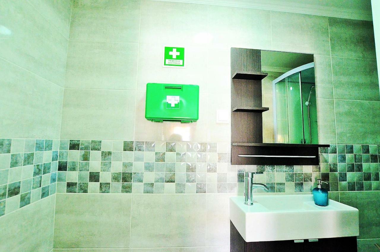 Suites & Apartments - Dp Setubal Bagian luar foto