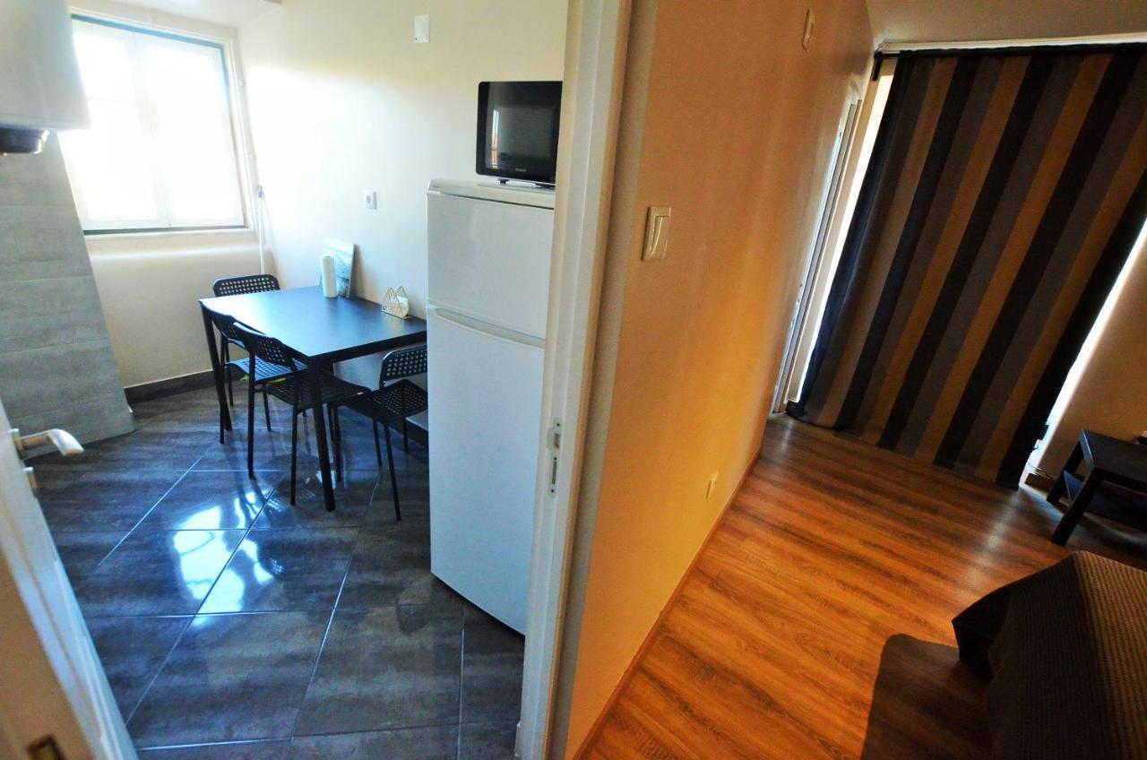 Suites & Apartments - Dp Setubal Bagian luar foto