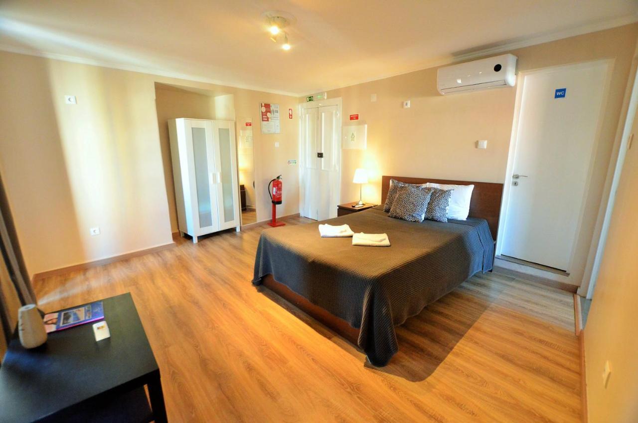 Suites & Apartments - Dp Setubal Bagian luar foto